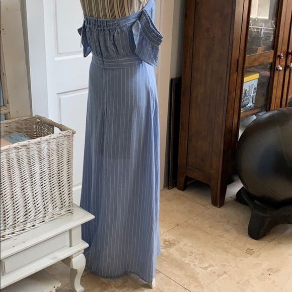 NWT Vici Dress - Picture 5 of 8